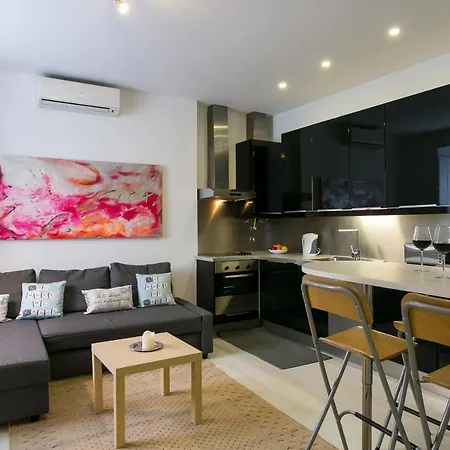 아파트 Dalma Flats - Garden *